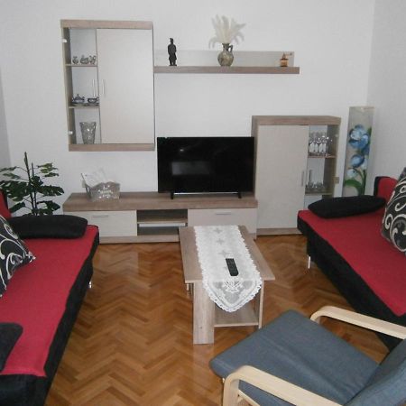 Apartmani Vrljicak オミシュ エクステリア 写真
