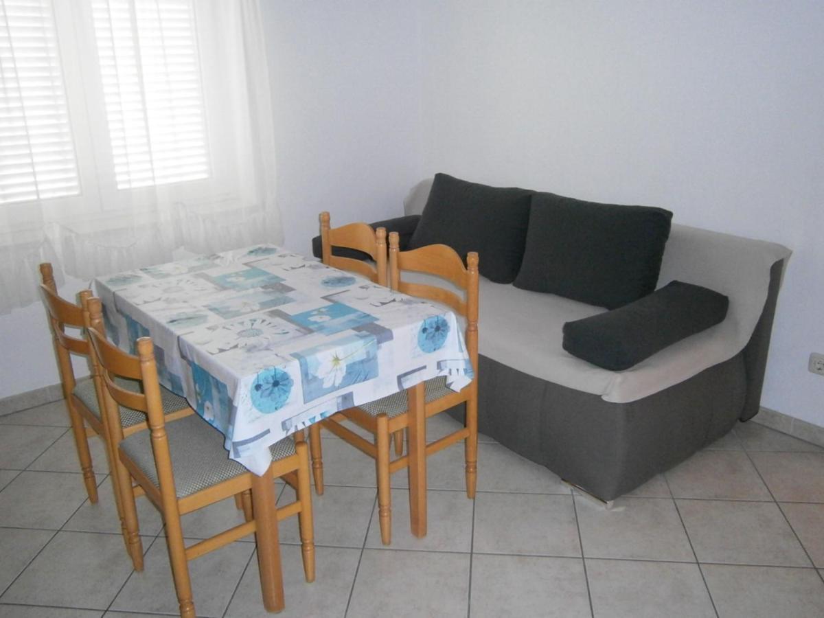 Apartmani Vrljicak オミシュ エクステリア 写真
