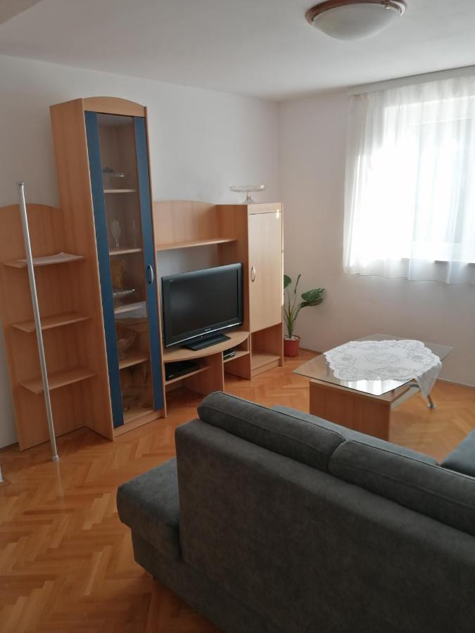 Apartmani Vrljicak オミシュ エクステリア 写真