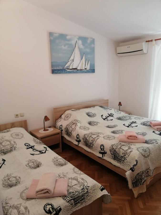 Apartmani Vrljicak オミシュ エクステリア 写真