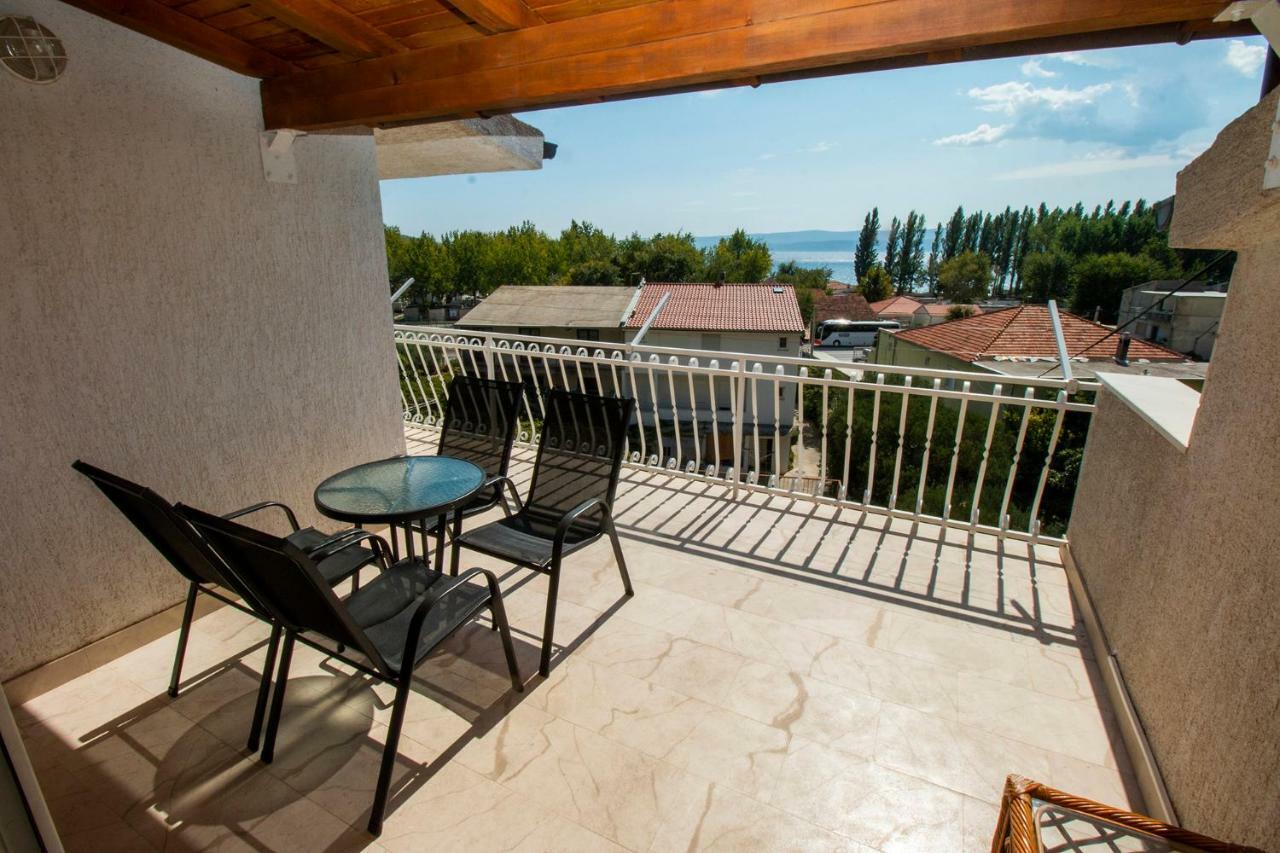 Apartmani Vrljicak オミシュ エクステリア 写真