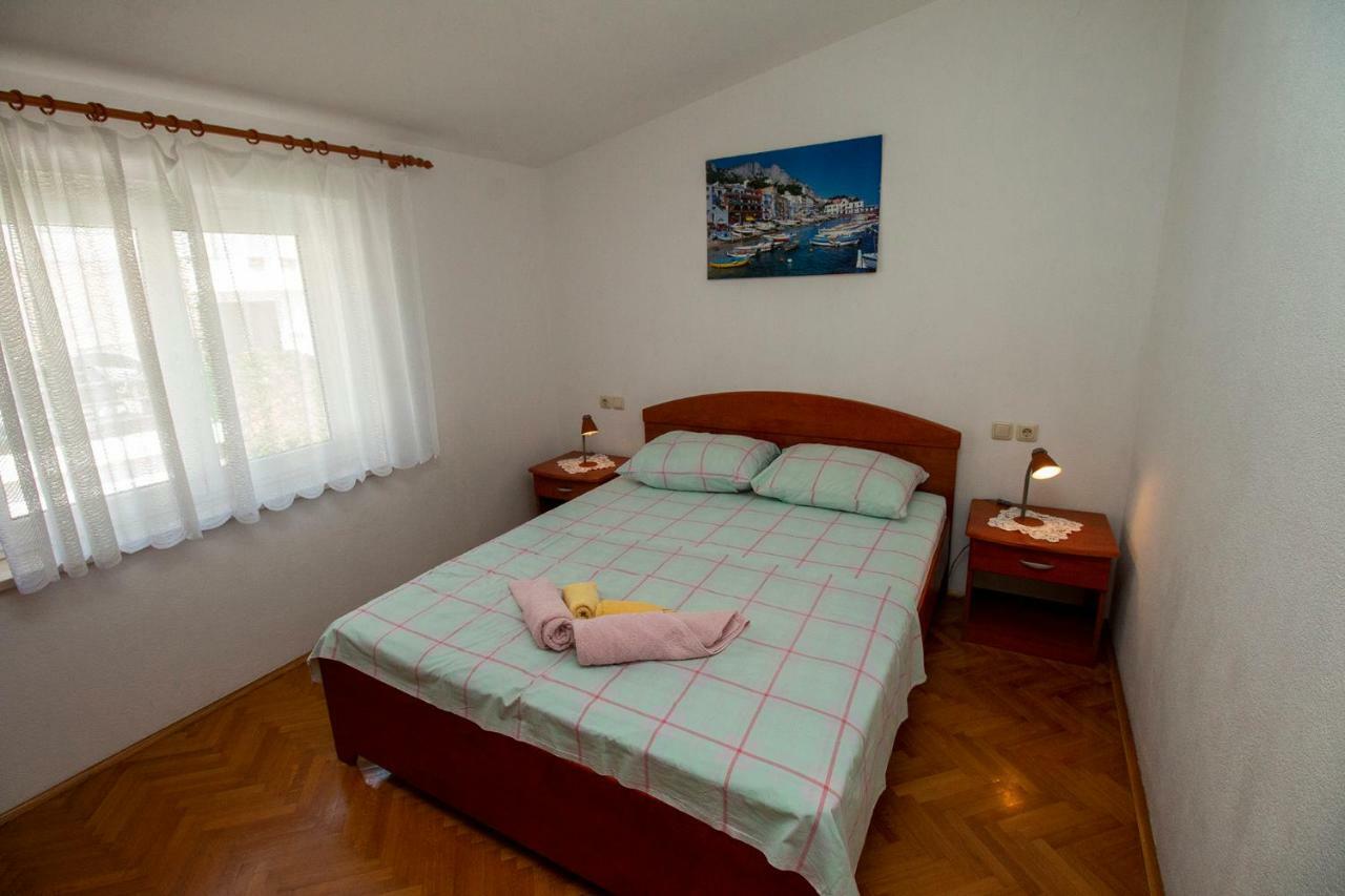 Apartmani Vrljicak オミシュ エクステリア 写真