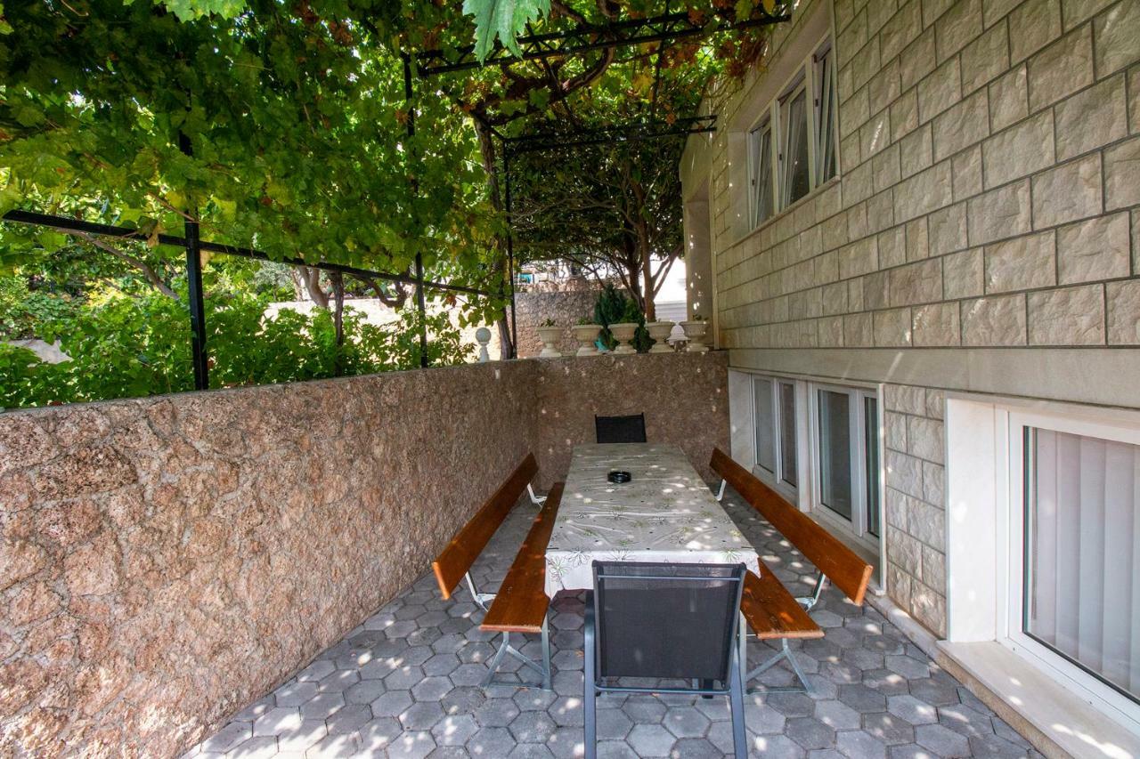 Apartmani Vrljicak オミシュ エクステリア 写真