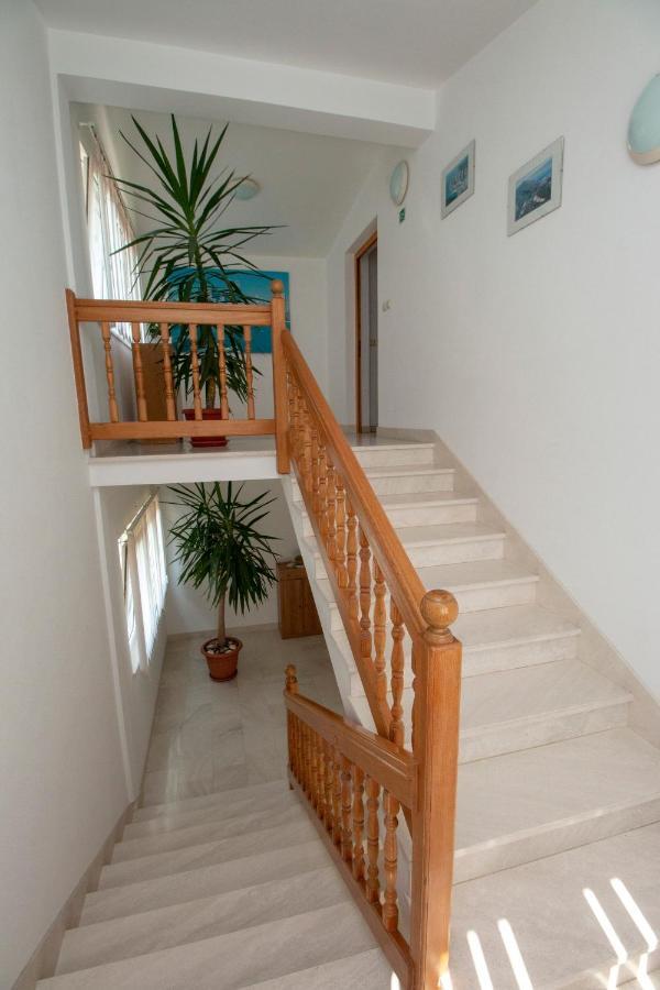 Apartmani Vrljicak オミシュ エクステリア 写真