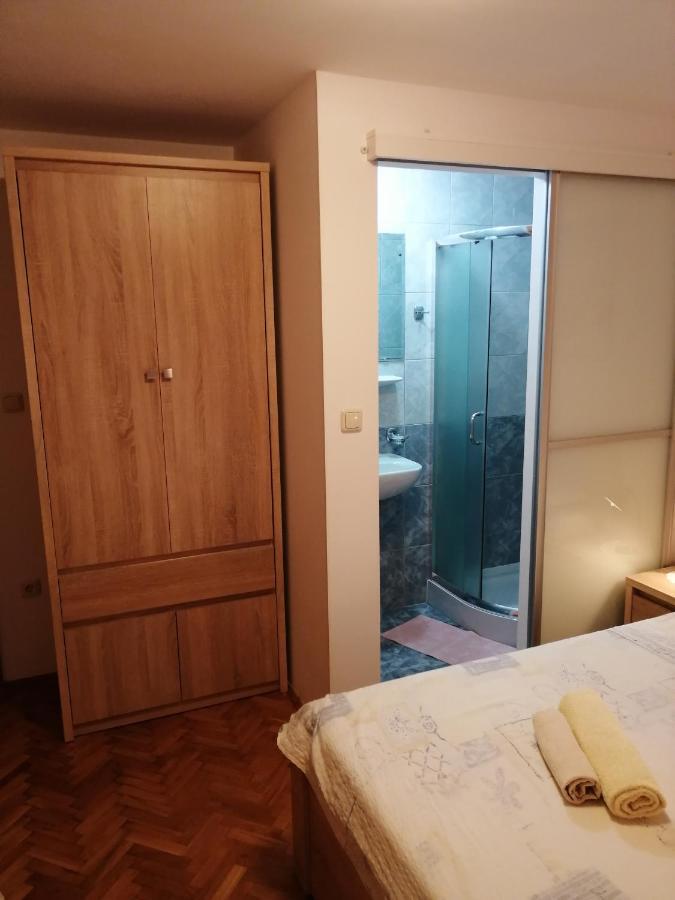 Apartmani Vrljicak オミシュ エクステリア 写真