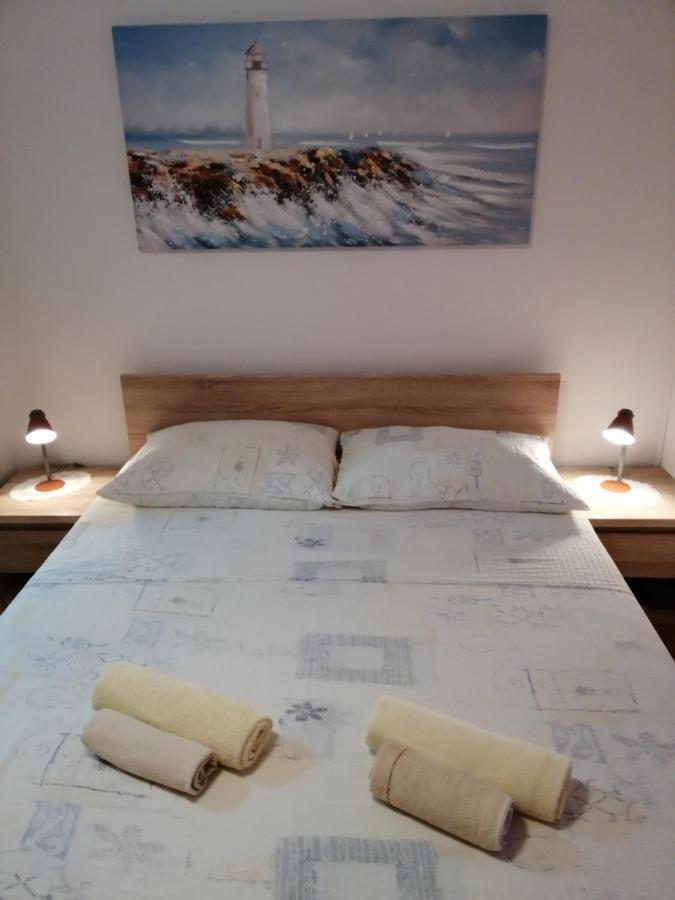 Apartmani Vrljicak オミシュ エクステリア 写真
